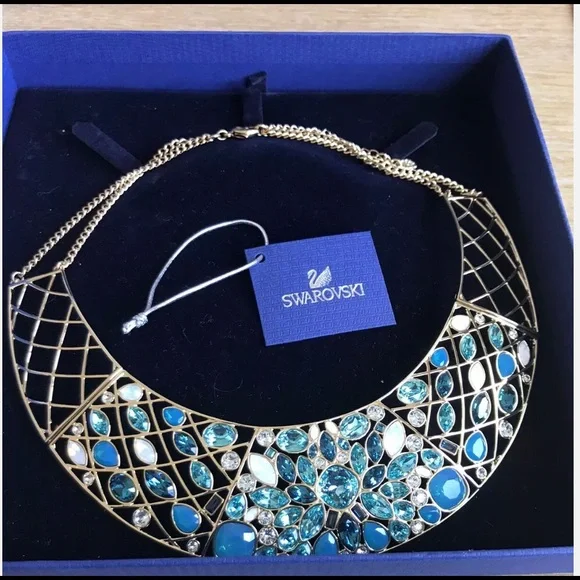 Gorgeous Azure & Gold authentic Swarovski necklace. With matching Cuff - Picture 3 of 9